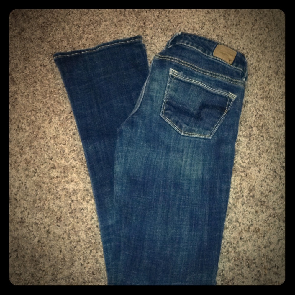 American Eagle Skinny Kick Jeans